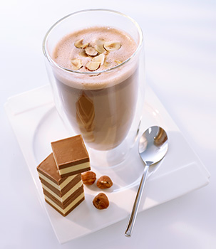 Heißer Nougat Latte